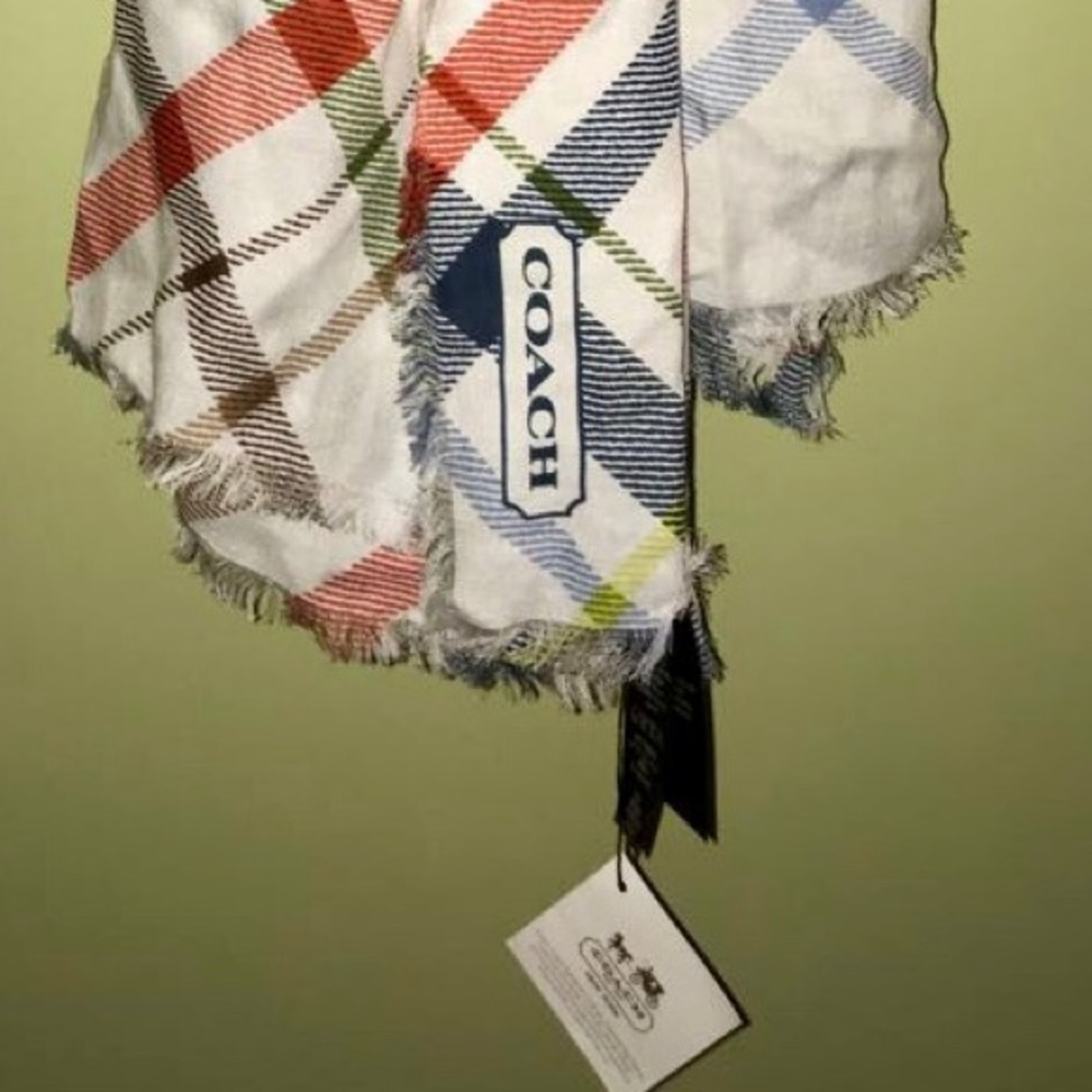 Brand New Coach Scarf - Picture 2 of 3